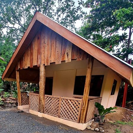 Ballena Oasis Homes & Glamping Uvita Luaran gambar