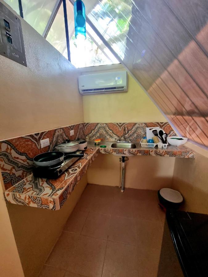 Ballena Oasis Homes & Glamping Uvita Luaran gambar