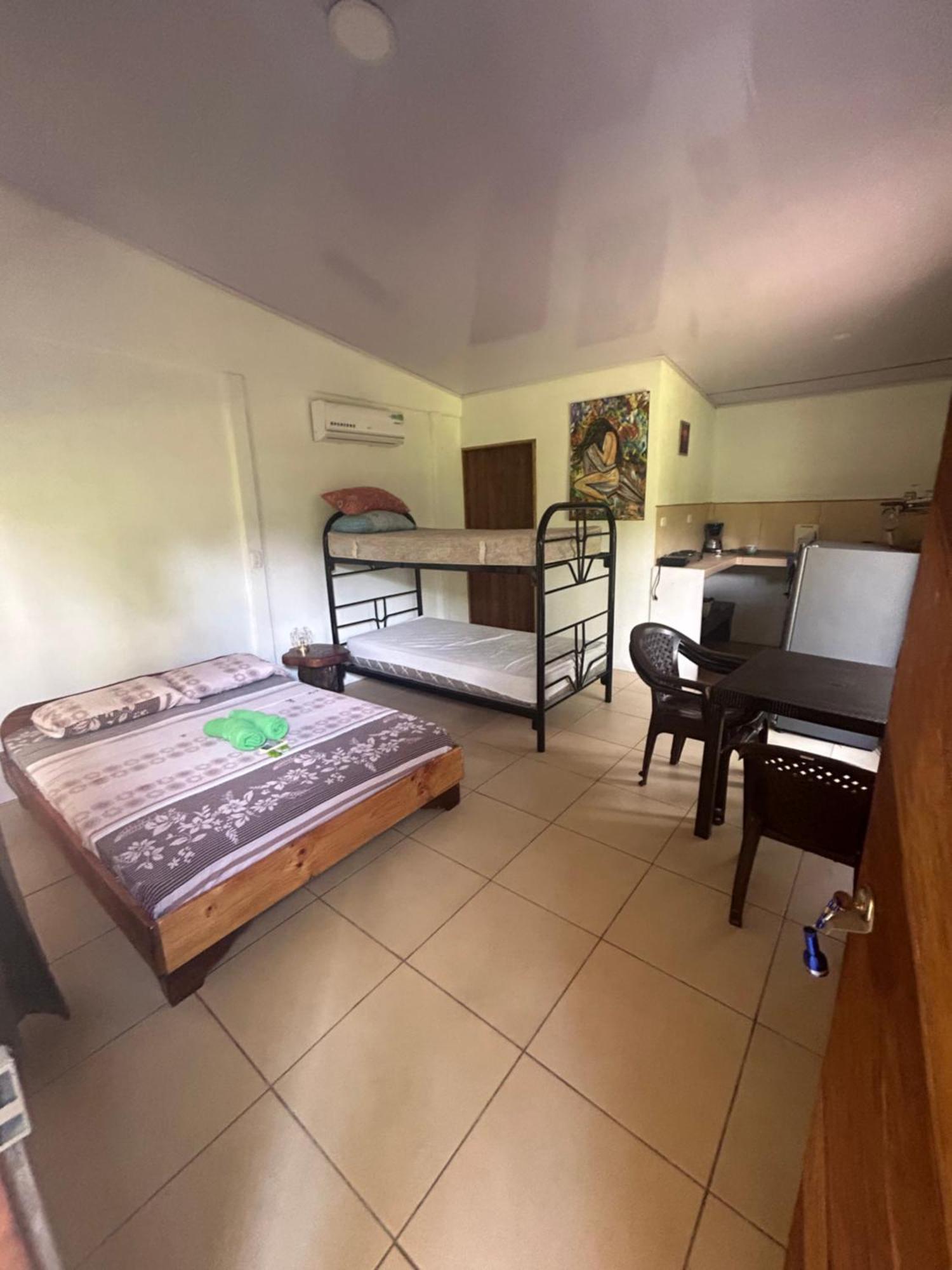 Ballena Oasis Homes & Glamping Uvita Luaran gambar