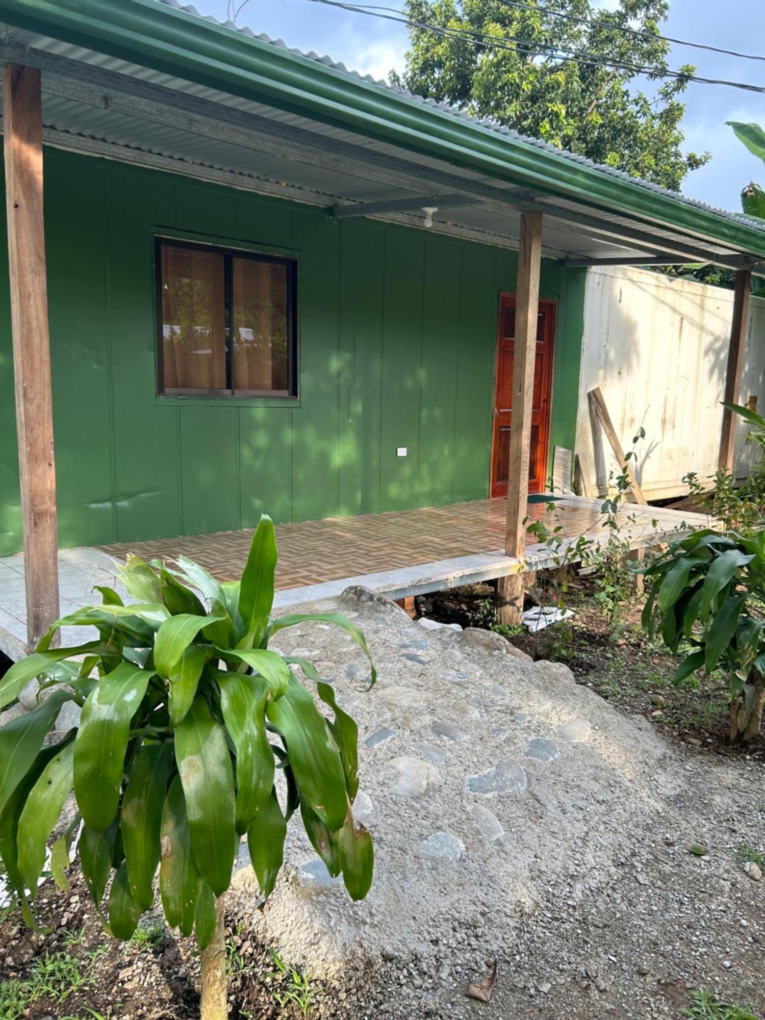 Ballena Oasis Homes & Glamping Uvita Luaran gambar
