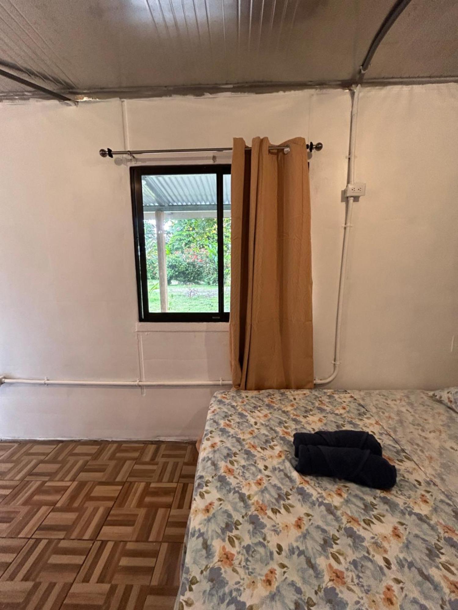 Ballena Oasis Homes & Glamping Uvita Luaran gambar