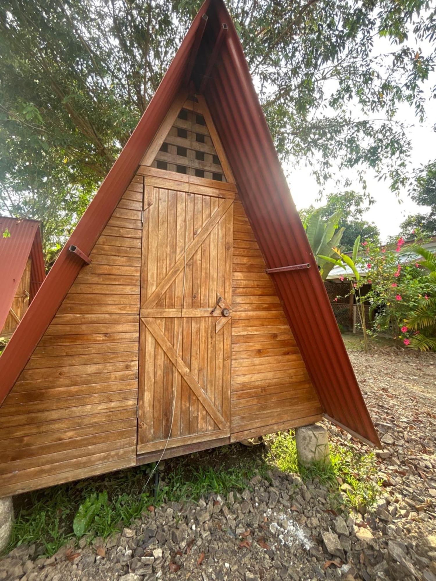 Ballena Oasis Homes & Glamping Uvita Luaran gambar